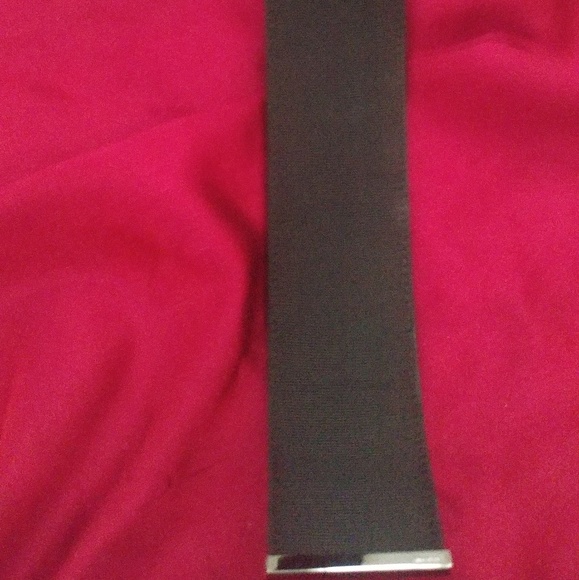 Gucci black leather belt soft interior silver hook - Picture 3 of 6